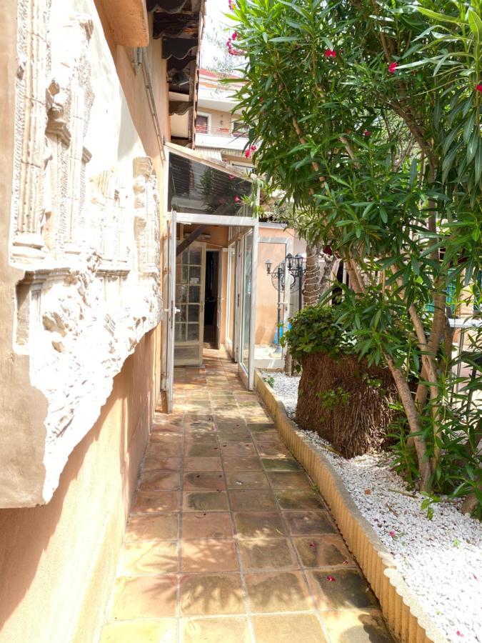 Hotel Le Derby Cagnes-sur-Mer Exteriér fotografie