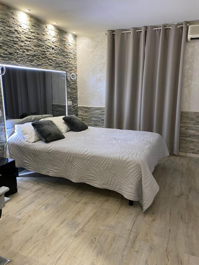 Hotel Le Derby Cagnes-sur-Mer Exteriér fotografie