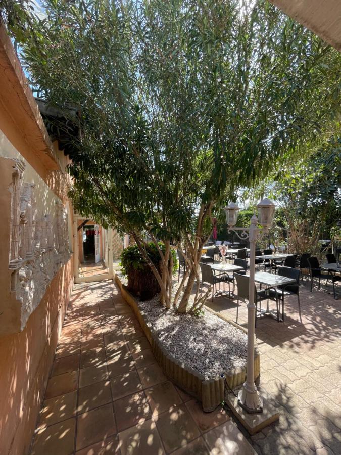 Hotel Le Derby Cagnes-sur-Mer Exteriér fotografie